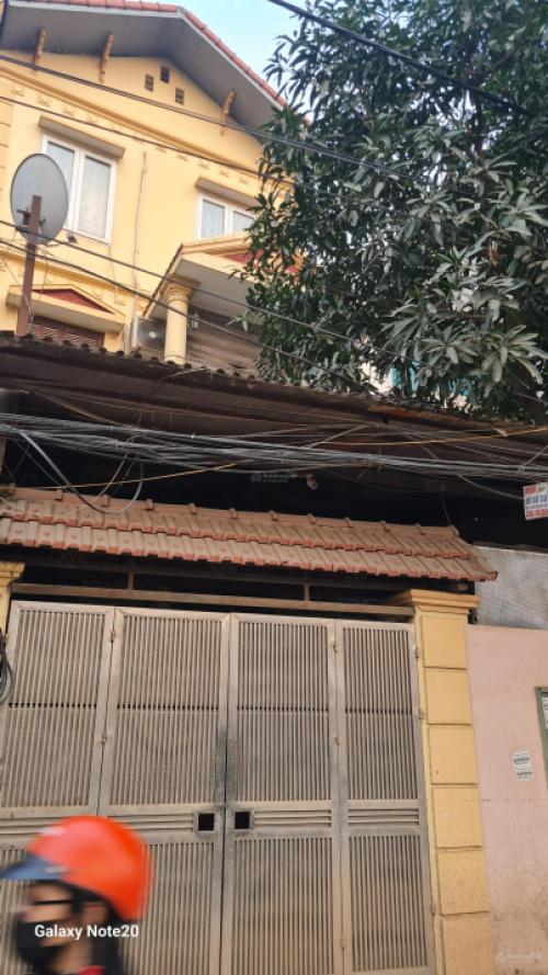 Nhà mới VinHome Q.10, 4 tầng BTCT, 4 phòng ngủ, bán ngay trung tâm